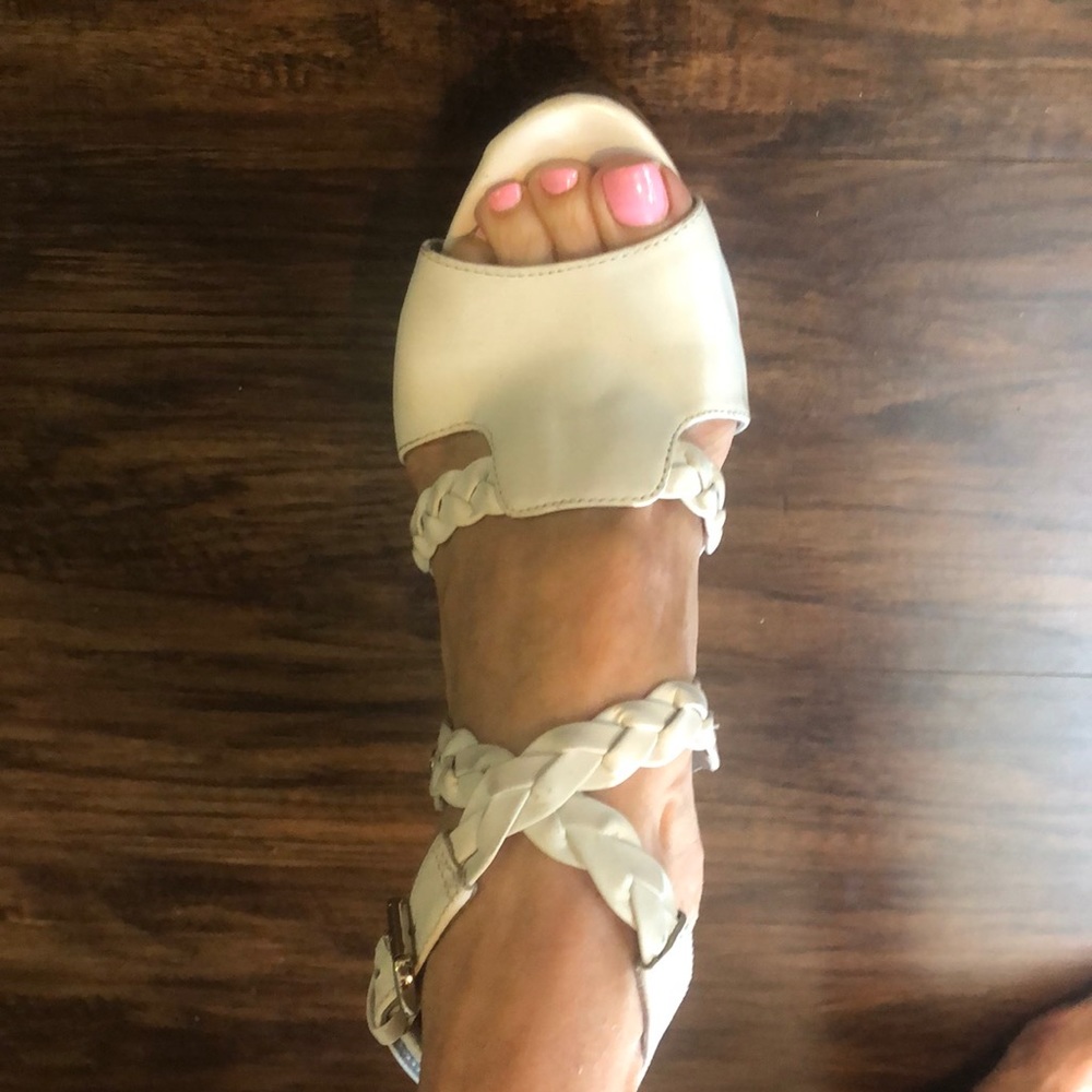 Guess brand white leather adjustable straps